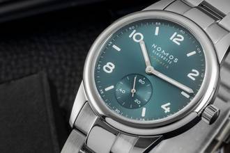Thumbnail von NOMOS Club Neomatik Glashütte Club Sport Neomatik Petrol Automatik Herrenuhr 746