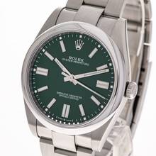 Thumbnail von Rolex Oyster Perpetual 41 Green – 124300 – like NEW – 06/2024 Full Set Lc100