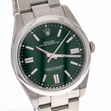 Thumbnail von Rolex Oyster Perpetual 41 Green – 124300 – like NEW – 06/2024 Full Set Lc100