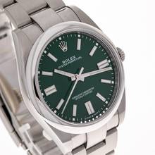 Thumbnail von Rolex Oyster Perpetual 41 Green – 124300 – like NEW – 06/2024 Full Set Lc100