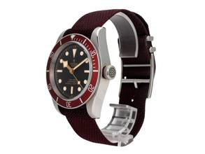 Thumbnail von Tudor Black Bay Ref. M79230R-0009 bordeauxrotes Textilband