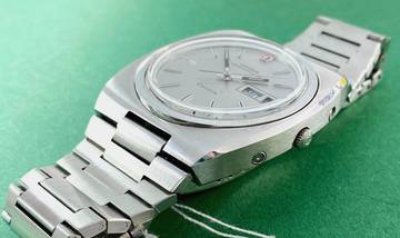 Thumbnail von Omega Classic Megaquartz 32 KHz Day Date Vintage