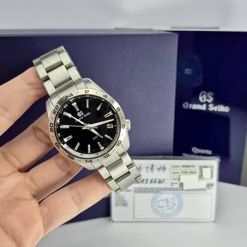 Grand Seiko Sport Collection GMT 39mm Quarz Komplett