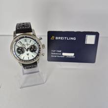 Thumbnail von Breitling Top Time B01 Triumph Sonderedition 41mm Automatik Vollständig