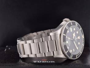 Thumbnail von Tudor Pelagos 25610tnl Lhd Titanium Schwarzes Zifferblatt 42mm Komplettset - Neu 2025