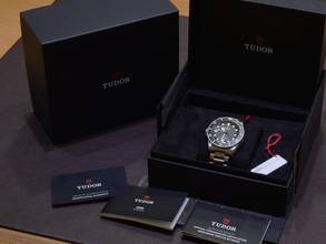 Thumbnail von Tudor Pelagos 25610tnl Lhd Titanium Schwarzes Zifferblatt 42mm Komplettset - Neu 2025