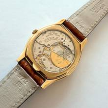Thumbnail von Patek Philippe Perpetual Calendar 5040J