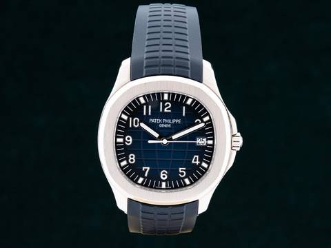  Patek Philippe Aquanaut Weißgold 5168G-001 Patek Philippe Aquanaut Weißgold 5168G-001 Full Set aus 2022 