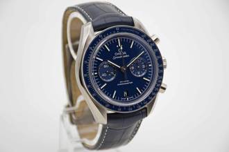 Thumbnail von Omega Speedmaster Moonwatch Chronograph neuwertige Titan Speedy Zifferblatt Blau aus 2024