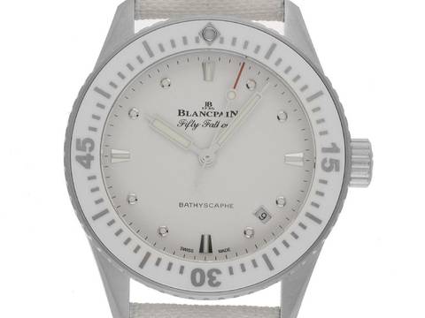  Blancpain Fifty Fathoms Bathyscaphe Ref.5100 1127 W52A Bj.2026 Full Set Ungetragen Fifty Fathoms Bathyscaphe White Keramik Kautschuk 