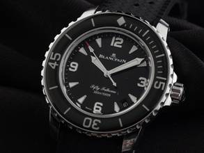 Thumbnail von Blancpain Fifty Fathoms Ref.5007 1130 B64B Bj.2026 Full Set Ungetragen Fifty Fathoms Kautschuk Faltschließe