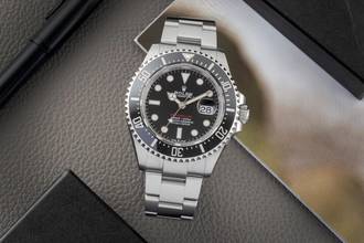 Thumbnail von Rolex Sea-Dweller Single Red Stahl Herrenuhr Oyster Ref. 126600 B&P 2021