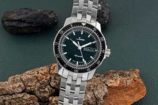  Sinn 104 St Sa I MG Stahl Automatik Ref. 104.0131 Box & Papiere 2021 