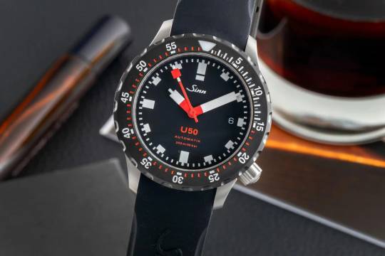  Sinn U50 SDR Stahl Automatik Herrenuhr Ref. 1050.040 Box & Papiere 2026 
