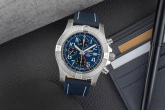 Thumbnail von Breitling Avenger Chronograph GMT Stahl Automatik Ref A24315101C1X1