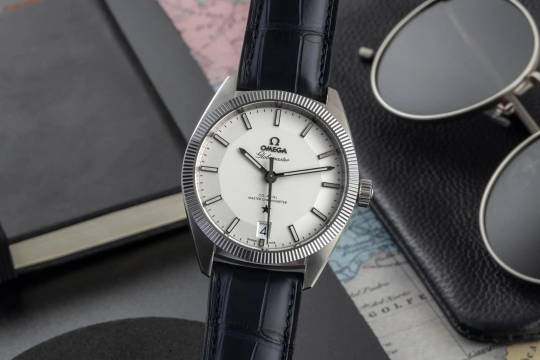  Omega Globemaster Constellation Globemaster Pie Pan Automatik Stahl Ref. 130.33.39.21.02.001 