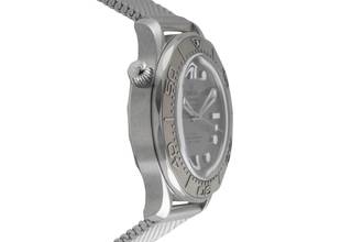 Thumbnail von Omega Seamaster Diver 300 M Stahl / Titan Automatik Herren Ref. 210.30.42.20.06.002 B&P 2026