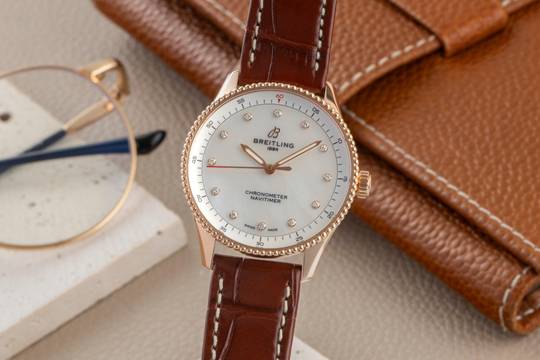  Breitling Navitimer 32 18k Rotgold Diamond Dial Lady R77320E61A1P1 