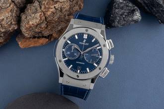 Thumbnail von Hublot Classic Fusion 45 Blue Chronograph Titan Ref. 521.NX.7170.LR B&P 2021