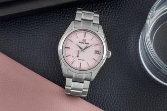 Thumbnail von Grand Seiko Heritage Pink Snowflake Titan Ref. SBGA497G Limited B&P 2024