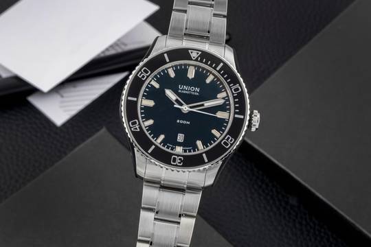 Union Glashütte Belisar Sport Datum Sport Edelstahl Ref. D009.907.11.057.00 B&P 2020