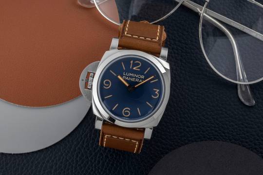 Panerai Luminor 44 Destro Stahl Handaufzug Ref. PAM01732 B&P 2026