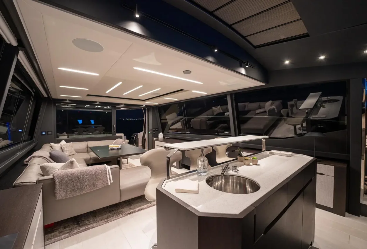 Thumbnail von Pershing 8X