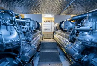 Thumbnail von Pershing 8X