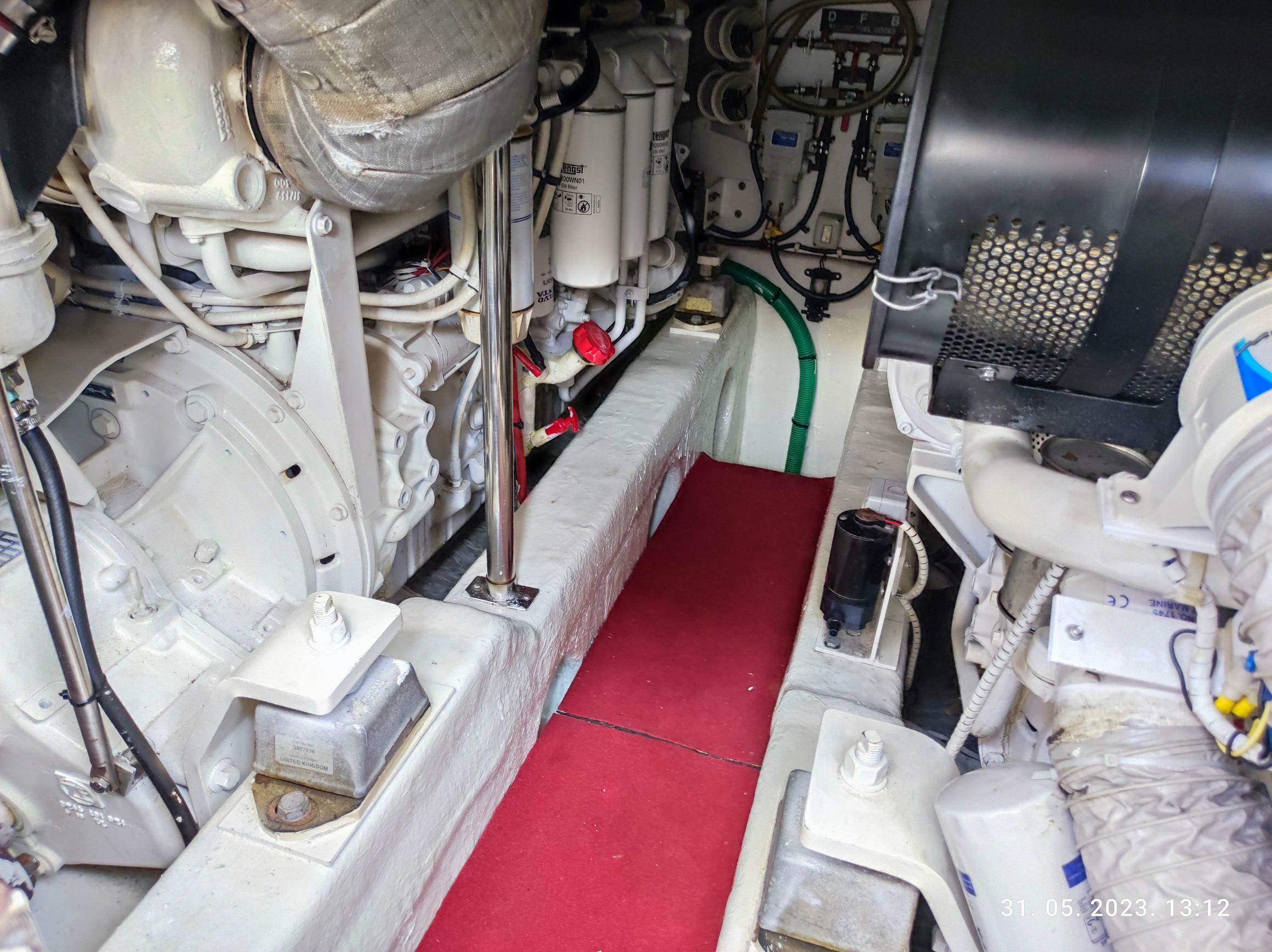 Thumbnail von Fairline Squadron 52