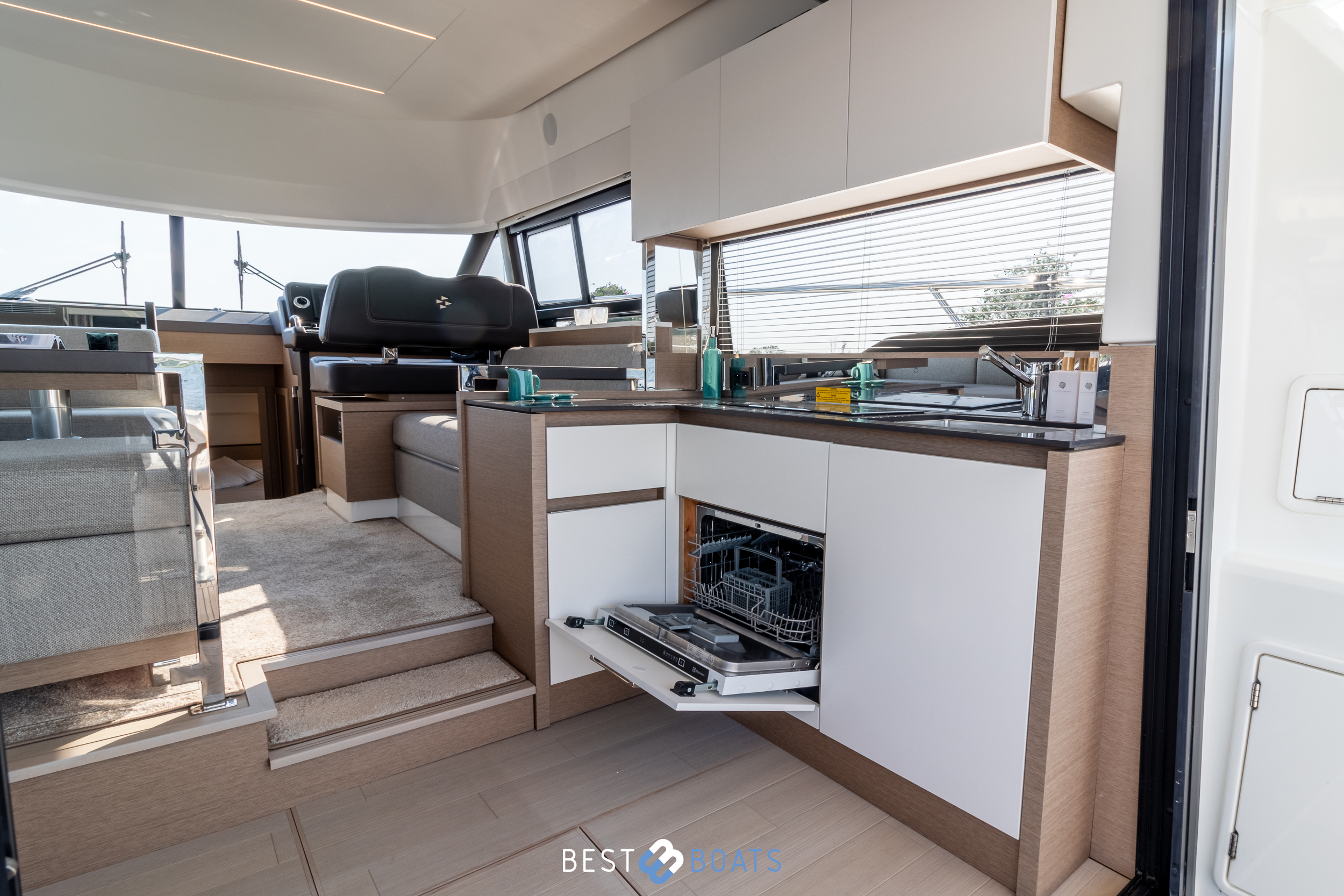 Thumbnail von Prestige 460 FLY RES NOVA