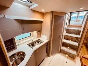 Thumbnail von Cranchi Zaffiro 35 Lying Elsewhere