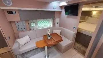 Thumbnail von Cranchi Zaffiro 35 Lying Elsewhere