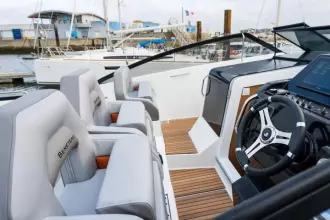 Thumbnail von Beneteau Flyer 10