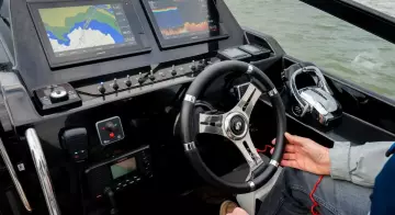 Thumbnail von Beneteau Flyer 10