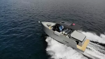 Thumbnail von De Antonio Yachts D28 Xplorer