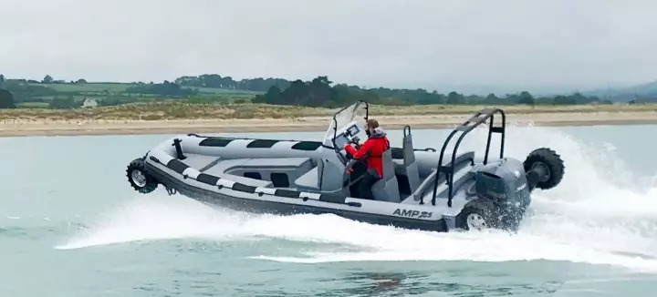 Ocean Craft Marine 8.4 M Amphibious