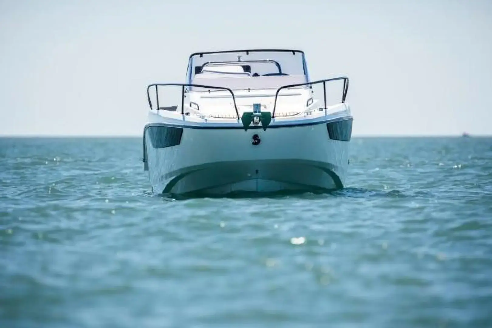 Thumbnail von Beneteau Flyer 8 Sundeck
