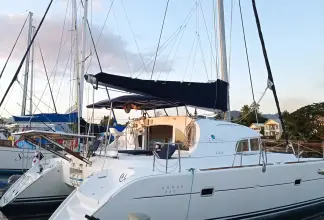 Thumbnail von Lagoon 380