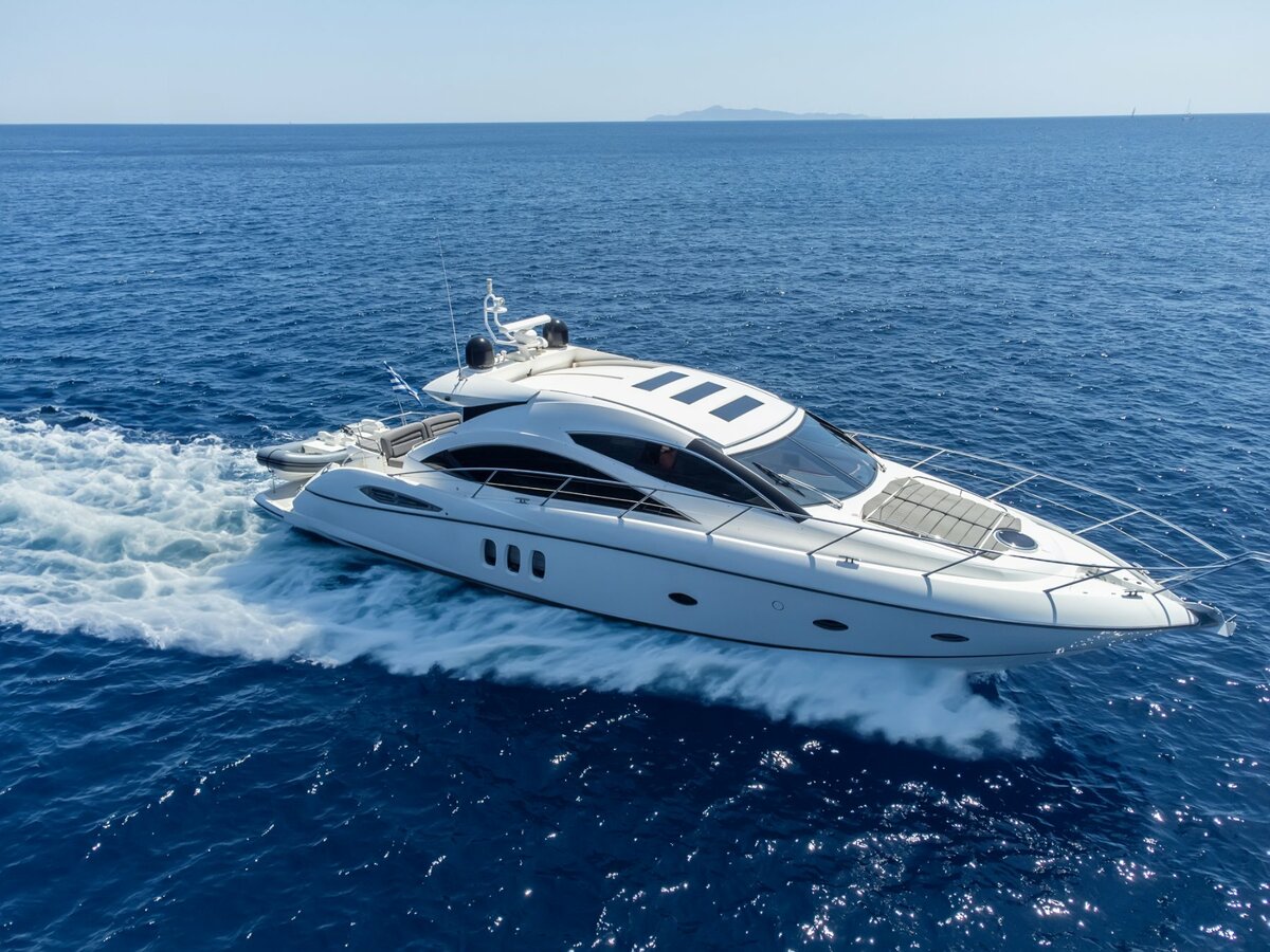 Sunseeker Predator 52