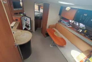 Thumbnail von Cruisers Yachts 360