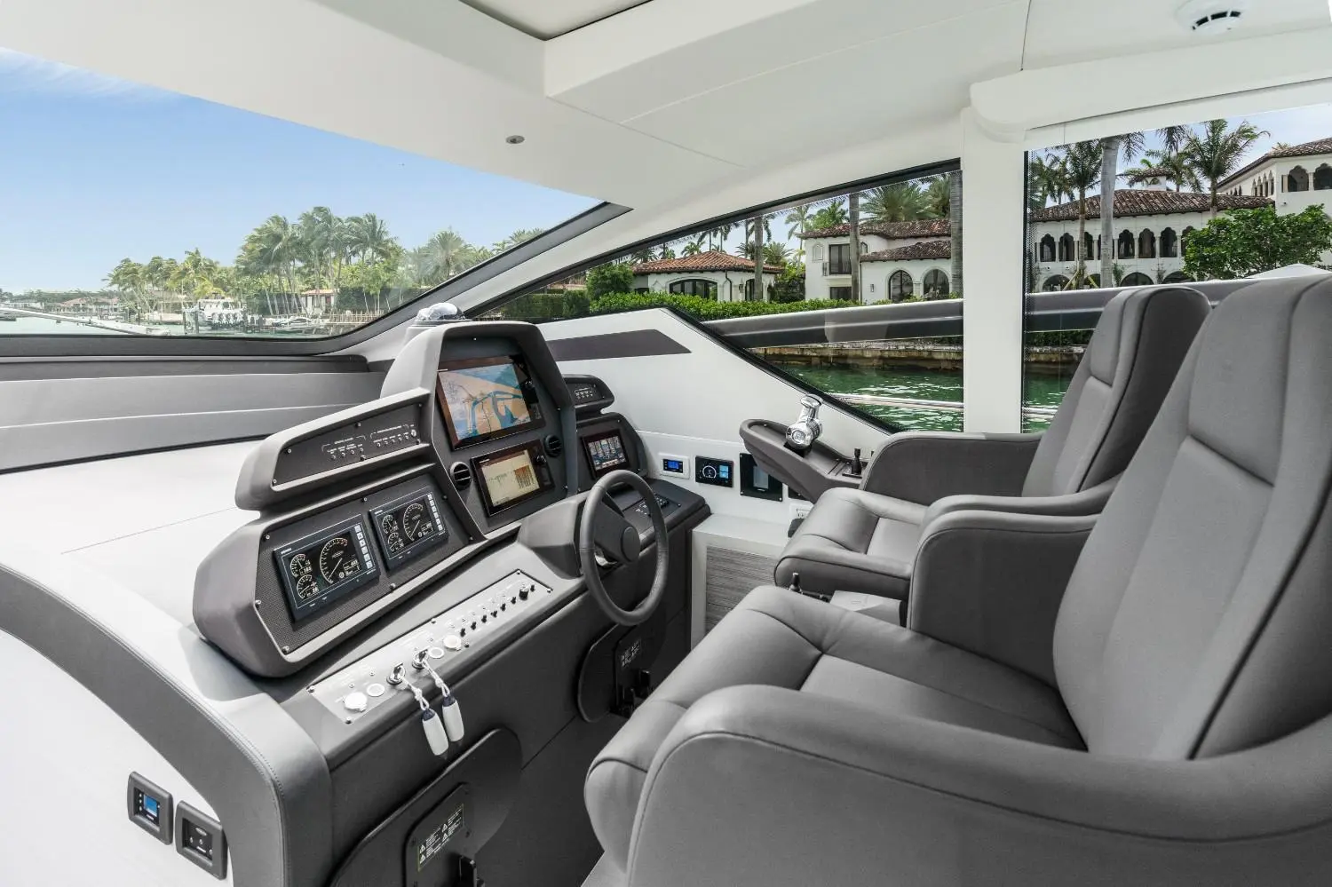 Thumbnail von Pershing 62