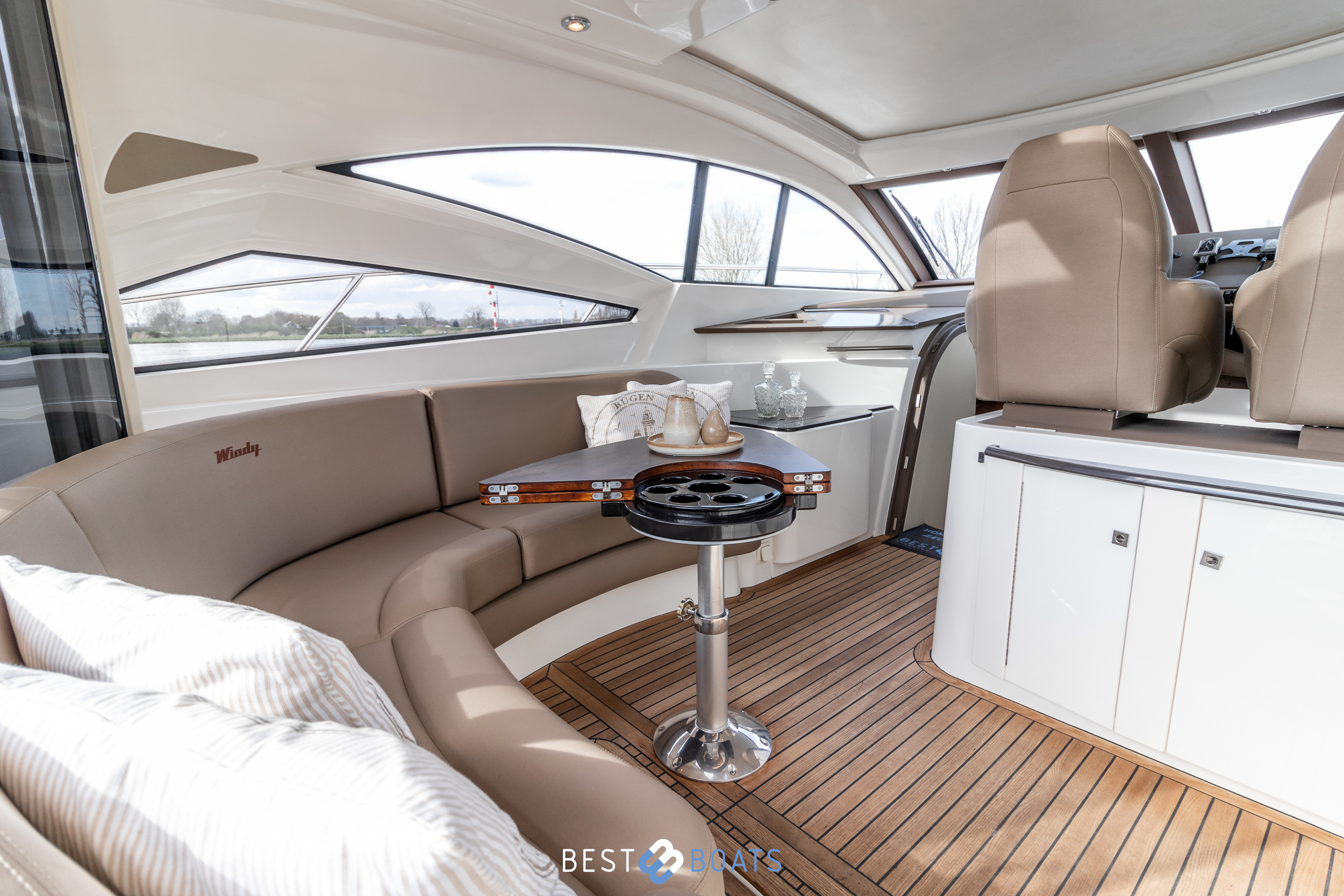 Thumbnail von Windy 48 Triton