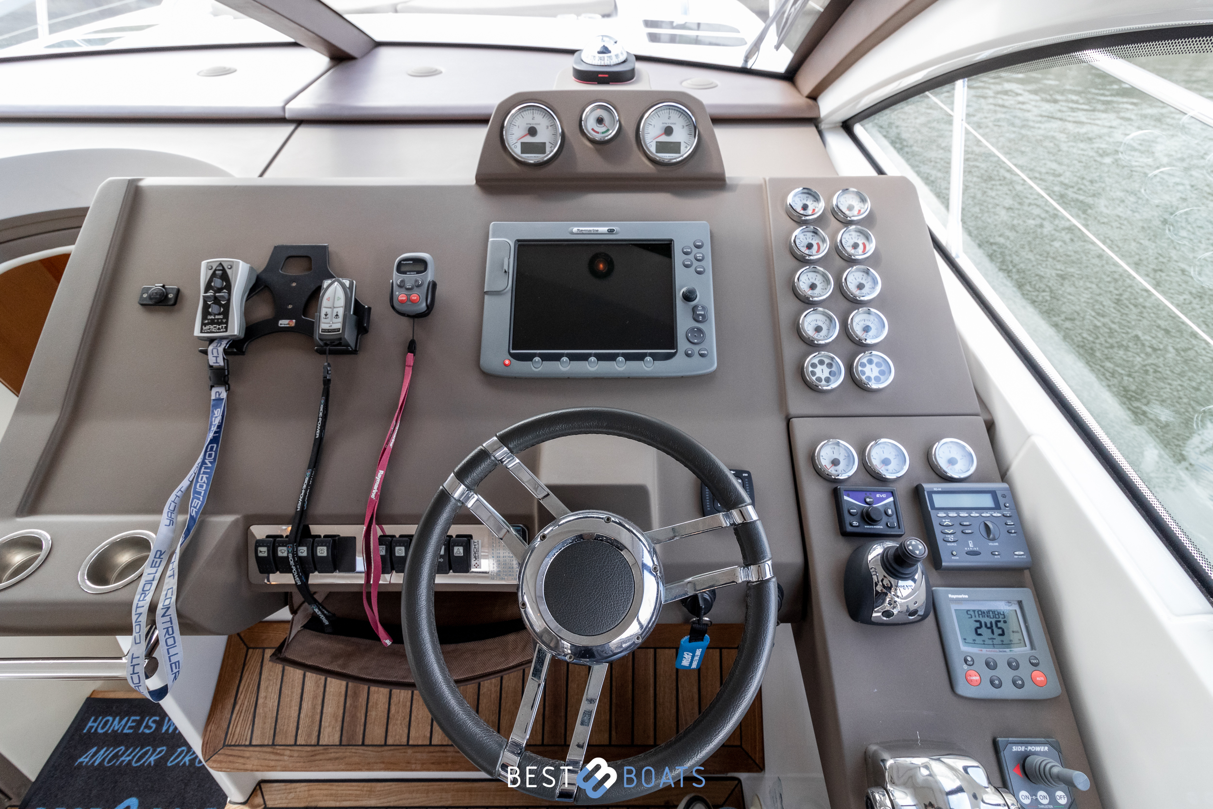 Thumbnail von Windy 48 Triton