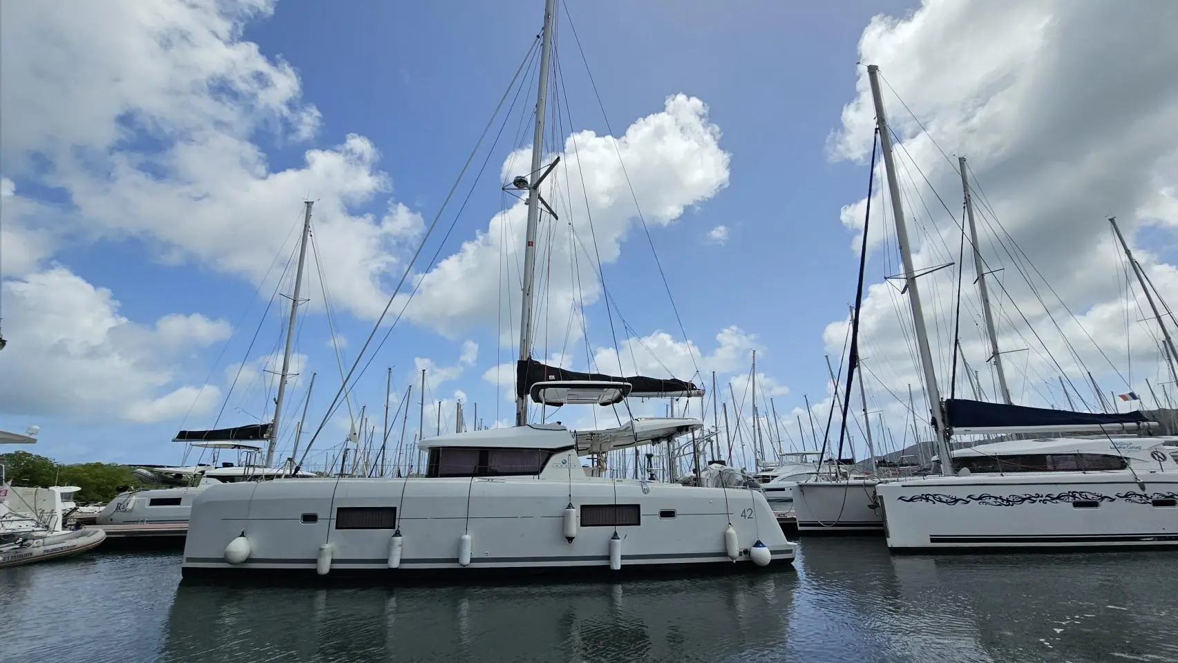 Thumbnail von Lagoon 42 RE MONDE