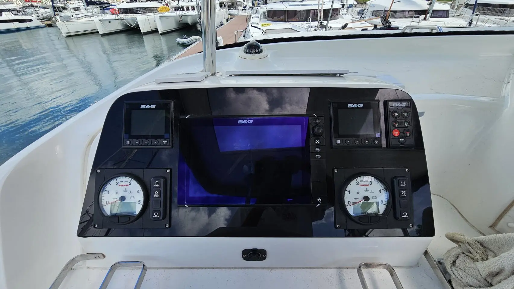 Thumbnail von Lagoon 42 RE MONDE