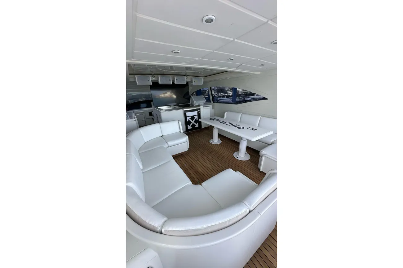 Thumbnail von Mangusta 72