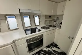 Thumbnail von Mangusta 72