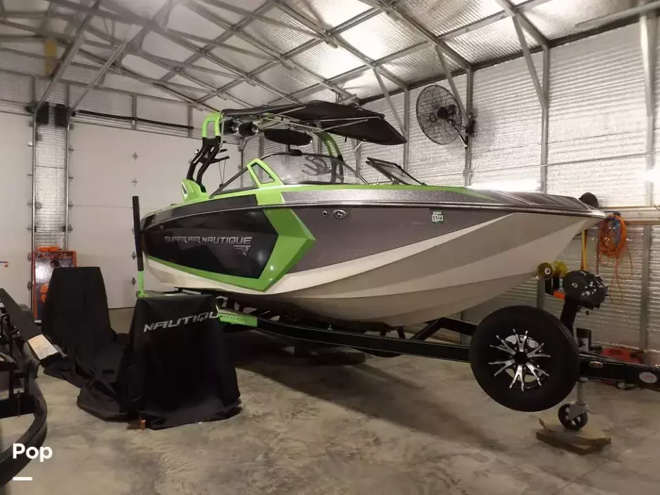 Nautique G23