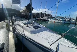 Thumbnail von Dufour 32