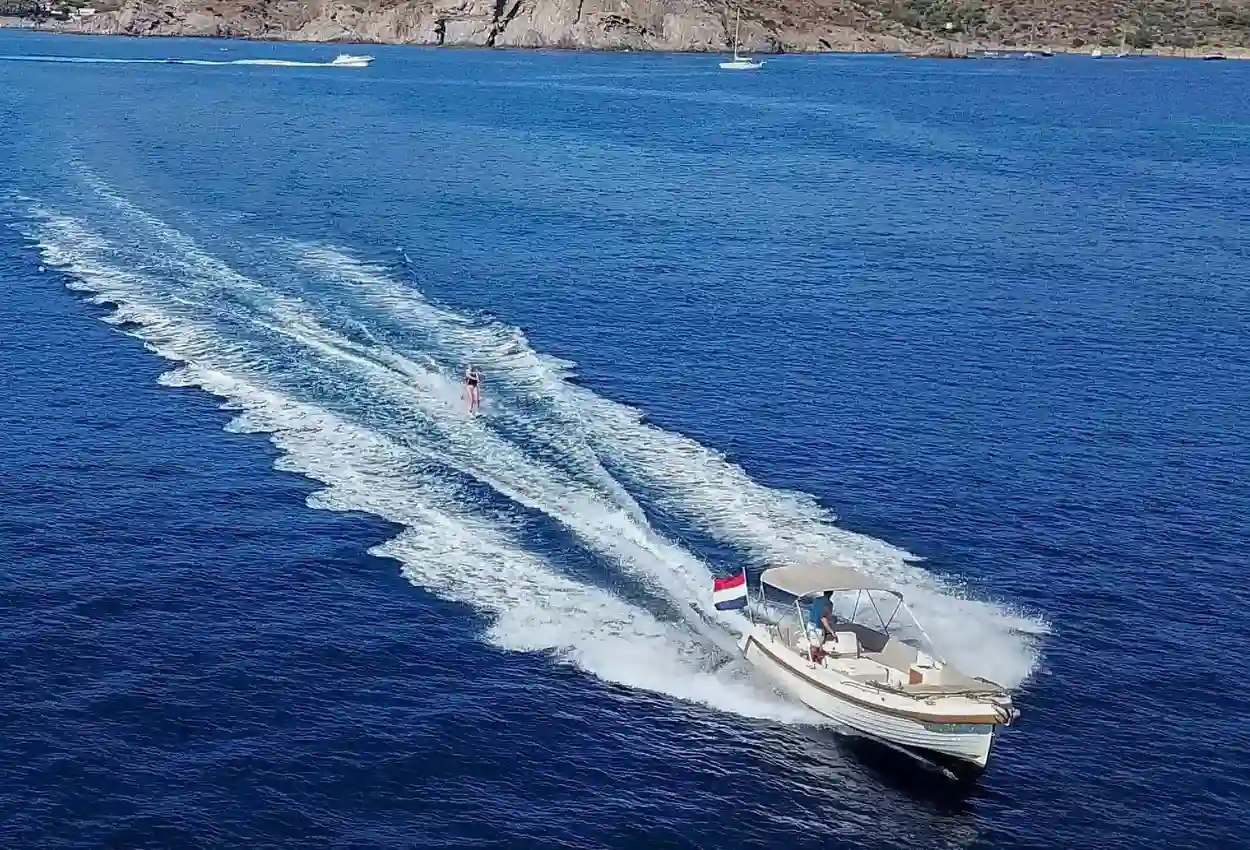 Thumbnail von Interboat Intender 820